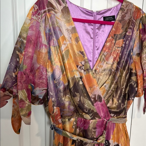 Tahari ASL Vibrant Floral Maxi Dress - Picture 4 of 4